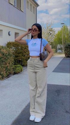 Pakaian Hipster, Looks Pinterest, Trendy Fall Outfits, Swaggy Outfits, Teenage Fashion Outfits, Streetwear Outfit, Teen Fashion Outfits, Retro Outfits, Outfits Casuales