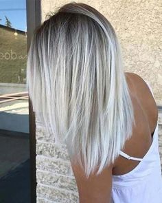 Platinový Blond, White Blonde Hair Color, Hair Winter, Balayage Blond, White Blonde Hair, Blond Balayage, Light Ash Blonde