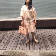 This is the pink #seebychloe dress. I love it, so feminine and frilly. It's really comfy too. Flats: #valentinoflats  Bag: #ladydiorbag #purseboppicks #ootd #bagsofTPF #purseforum #fashionblog #luxe #fashionblogger #louisvuittonaddict #lvaddict #thebagmemo #purselover #pursebop #purseaddict #shoestobehappy #bagporn #bagoftheday #tpf #talkshoes #valentino #valentinorockstud #dior #diorbag #valentinoshoes Valentino Roman Stud Shoes Outfit, Valentino Rock Stud Heels Outfit, Valentino Rock Stud Bracelet, Valentino Stud Boots, Valentino Rock Stud Bag, Valentino Shoes