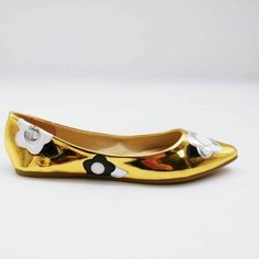 M & L Womens Kiko 13 Ballet Flats Shoes Gold Floral Pointed Toe Slip On 6.5 New New With Box. Box May Have Damage. See Pics. Brand: M & L Style: Ballet Flats Shoes Color: Multicolor Secondary Color: Gold Pattern: Floral Closure: Slip On Toe Shape: Pointed Toe Sold As Pictured. Thanks For Looking! Gold Flats For Spring Party, Trendy Gold Flats For Spring, Gold Synthetic Flats For Spring, Spring Gold Synthetic Flats, Style Ballet Flats, Flats Shoes, Gold Pattern, Shoes Color, Gold Floral