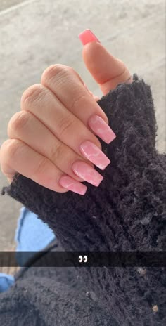 Summer Acrylic Nails Marble, Girly Nails Acrylic Classy, New Acrylic Nails Trends, Pink Girly Nails Acrylic, Gel Nails Ideas Pink, Nails Ideas Marble, Trending Acrylic Nails Pink, Nail Ideas Marble, Girly Nails Acrylic