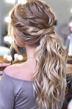 Ponytail Hairstyles Low, Wedding Hairstyles Ponytail, Best Ponytail Hairstyles, Easy Ponytails, Best Ponytail, Up Ponytail, Prom Ponytail Hairstyles, Hairstyles High, Prom Hair Up