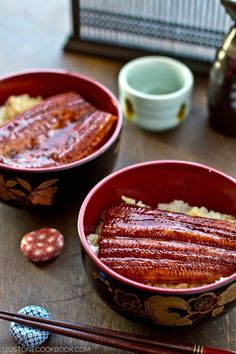 Unagi Don | Easy Japanese Recipes at JustOneCookbook.com eel with sauce recipe Unagi Don, Just One Cookbook, Japan Sushi, Easy Japanese Recipes, Rice Bowls Recipes, Japanese Cooking, Japan Food, Classic Food