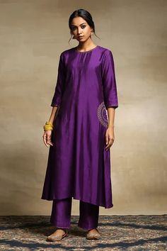 Shop for Weaver Story Purple Handwoven Pure Chanderi Embroidered Pockets Kurta Set for Women Online at Aza Fashions Purple Cotton Silk Kurta With Zari Work, Purple Straight Kurta With Cutdana, Festive Purple Cotton Silk Kurta, Designer Purple Cotton Silk Kurta, Purple Silk Kurta With Gota Work, Purple Cotton Silk Straight Kurta, Luxury Sale, Organza Dupatta, New Delhi