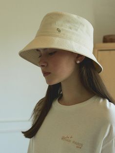 Charles de Rohan is constantly researching to express his own unique style in everyday life by combining France's unique classicism and unique loveliness.- Brand's symbol logo is embroidered- Durable 100% cotton used bucket hat- Great to block sunlight - Basic design hat that is good to wear daily Brand Symbols, Summer Basics, Basic Design, Symbol Logo, Wide Brimmed, Everyday Life, Unique Style, Bucket Hat, Accessories Hats