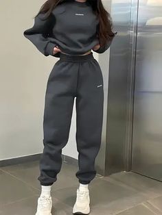 Temu Womens Casual Suits, Looks Pinterest, Mid Waist Pants, Hoodie Pants, Ankle Length Pants, Casual Sets, Pants Pattern, Autumn And Winter, Casual Outfit