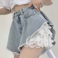 Repairing Clothes, Vestiti In Jeans, 3 Butterflies, Detail Couture, Lace Denim Shorts, 2000s Clothes, Denim And Lace, Denim Shorts Women, Kawaii Clothes