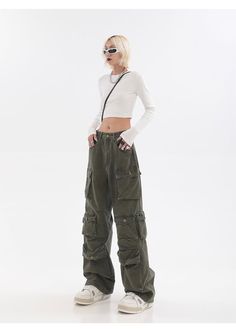 Green Cargo Style Wide-leg Parachute Pants, High Waist Winter Cargo Jeans, Trendy Green Baggy Wide Leg Pants, Trendy Baggy Green Wide Leg Pants, Baggy High Waist Khaki Wide Leg Pants, Green Winter Streetwear Pants, Trendy Green Full Length Pants, Trendy Green Full-length Pants, Trendy Winter Khaki Bottoms