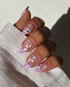 Lavender Nails, Floral Nail Designs, Short Acrylic Nails Designs, Spring Nail, Pretty Acrylic Nails, Floral Nails, Chic Nails, Nail Arts, Flower Nails