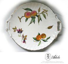 a plate with fruit painted on it is shown in this advertisement for the company's website