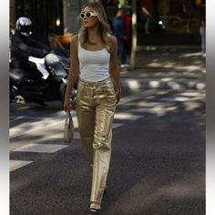 New With Tag Blogger’s Favorite Zara Best Sellers Zara New Collection Zara 2023 Zara Wide Leg Jeans, Metallic Trousers, Zara Denim Jeans, Gold Jeans, Metallic Jeans, High Waisted Black Jeans, Premium Denim Jeans, Zara Gold, Zara New