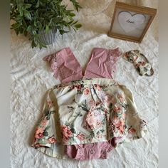 Nwt. Size 100 (18-24 Month According To Chart) Floral Romper Outfit. Shishifang Brand. Romper Outfit, Floral Romper, Outfit Sets, Pink And Green, Kids Shop, Rompers, Girl Outfits, One Piece, Pink