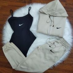 Sneaker Heads, Modele Fitness, Buy Sneakers, Cute Nike Outfits, Trendy Outfits For Teens, Cute Lazy Outfits, Wardrobe Tips, Outfits Chic, Lazy Outfits