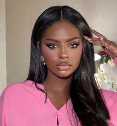 Beauty Tutorial, Brown Hair Shades, Face Beat, Makeup Idea, Black Women Makeup, Dark Skin Beauty, Women Makeup, Glamour Makeup, Baddie Makeup