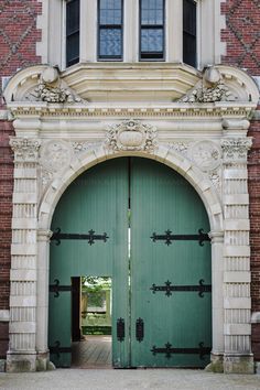 Photograph of the Archway in the Quad at Wellesley College Green Doors, Stone Archway, Wellesley College, Green Door, Gothic Architecture, Unique Doors, Art Print Set, Colleges And Universities, Fine Art Photography