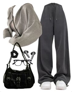 OOTD: Hooded Zip Up Cardigan + Baggy Sweatpants + Crossbody Bag Baggy Sweatpants, Baggy Clothes, Outfit Inspo Casual, Trendy Outfits For Teens, Everyday Fashion Outfits, Casual Day Outfits, Quick Outfits, Cute Everyday Outfits, Really Cute Outfits