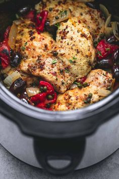 chicken and vegetables in the slow cooker