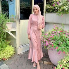 Long sleeve Dress Ruffle "Hyejin"  ONE Size  (S-L) Bust 110cm Length Dress 138cm Luxury Party, Dress Korean, Style Elegant, Sleeve Dress, Style Casual, Indonesia, Long Sleeve Dress