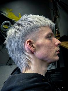 #mullet #menshair #haircut #mullethaircutmen Edgy Mullet Mens, Burst Fade Mullet Mens, Grey Hair Mullet, Alt Mullet Men, Mohawk Mullet Mens, Hair Man Style, Punk Haircut Men, Shaggy Mohawk