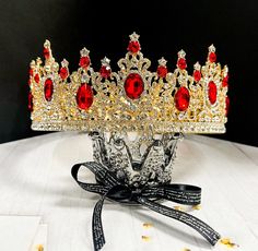 Royal Queen Crown for Women, Gold Wedding Crown, Red Crystal Crown, Cosplay, Costume, Wedding Headpiece, Halloween Crown, Birthday Crown - Etsy Prom Male, Royal Queen Crown, Gold Wedding Crown, Halloween Crown, Costume Masquerade, Princess Parties, Carnival Themed Party, Crown For Women, Royal King