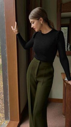 Green Classy Outfit Aesthetic, How To Wear Suit Pants Women, Trendy Work Clothes Business Casual, Work Camisole Outfit, Winter Casual Elegant Outfit, Earth Tones Work Outfit, Chic And Sophisticated Outfits, Women In Slacks Outfit, Proffesional Outfits Dress