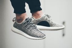 »›» Pinterest: Mlle Dream. «‹« Shoes Yezzy, Build House, Lebron Shoes, Adidas Yeezy 350, Sneaker Magazine, Adidas Brand, Yeezy 350, Adidas Yeezy Boost 350, Yeezy Boost 350