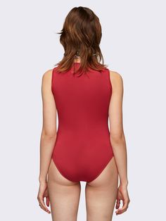 Revive Y2K nostalgia with our bold red bodysuit featuring a graphic print with a rhinestone-studded star. Embrace the indie sleaze and grunge vibes in this statement piece. Shop now at Minga London! Red Sleeveless Bodysuit For Club, Trendy Red Stretch Bodysuit, Trendy Fitted Red Bodysuit, Fitted Red Bodysuit For Club, Y2k Nostalgia, Minga London, Indie Sleaze, Red Bodysuit, Grunge Vibes