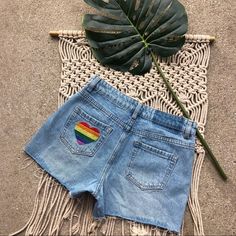 New With Tag Angel Kiss Denim Collection Jean Shorts Size 26 Bought At Francesca’s Rainbow Heart Embroidery On Back Pocket Perfect For Pride Month Festivals And Parades! Across Top Of Waistband Flat Approx 13 1/4” Rise Approx 10 1/4” Inseam Approx 2 3/4” Pink Ripped Jeans, Embroidery Jeans Diy, Stretchy Jean Shorts, Angel Kiss, Maroon Shorts, Embellished Shorts, Cutoff Jean Shorts, Ripped Jean Shorts, Heart Embroidery