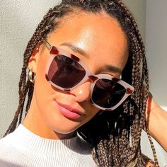 Strike a pose in these glam shades. The square shape and oversized fit will add some glam vibes to your going-out routine. Robin Arzon, Lauren Lane, Tori Kelly, James Decker, Jessie James Decker, Jessie James, Lauren London, Diff Eyewear, Grey Sunglasses