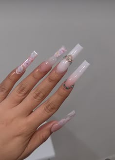 New Nail Tech, Apple Watch Design, Bad Nails, Long Acrylic Nail, Nails Feet, N Nails, Spring Acrylic Nails, Acrylic Nail Set, Long Acrylic Nail Designs