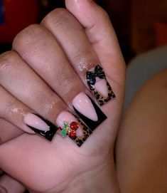 #blacknails #blacknailtech #cheetahprint  Ig:glamnailceo Black With Cheetah Nails, Cheetah 8 Ball Nails, Cheetah Nails Square, Ace Nails Designs, Cheetah Duck Nails, Black And Cheetah Print Nails, Black And Leopard Print Nails, Cheetah And Red Nails, Begginer Nails Design