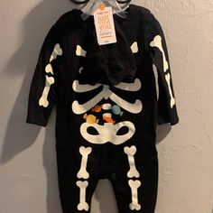 Nwt Infant Halloween Skeleton Onsie With Beanie. Multiple Sizes Available Including: 3 Months 6 Months Long Sleeve Onesie For Halloween Costume Party, Halloween Long Sleeve Onesie For Costume Party, Halloween Costume Long Sleeve Bodysuit, Halloween Costume Party Long Sleeve Onesie, Long Sleeve Halloween Costume Bodysuit, Fitted Cotton Halloween Costume, Black Long Sleeve Onesie For Fall, Halloween Long Sleeve Bodysuit For Costume Party, Long Sleeve Bodysuit For Halloween Costume Party