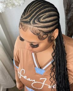 Neat Curvy and Angled Tribal Braids Feed In Braids Ponytail, Individual Braids, Messy Curls, African American Braids, Pretty Braids, Vacation Hairstyles, Braided Hairstyles For Black Women Cornrows, Twist Braid Hairstyles