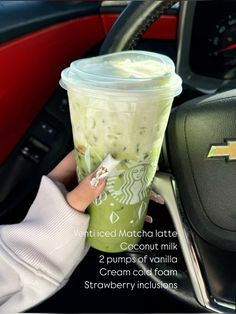 #starbucks #starbucksrecipes #drinks Starbucks Recipes Matcha, Non Caffeine Starbucks Drinks, Matcha Drinks Starbucks, Refreshing Starbucks Drinks, Matcha Starbucks Drinks Order, Starbucks Tea Drinks, Starbucks Matcha Drinks, Drinks Starbucks, Starbucks Matcha