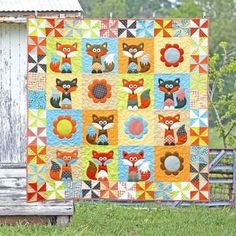 the quilt is made to look like foxes