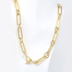 "❤️Bauble Sky PROMOTION❤️ ▪️Buy 1 Get 10% OFF ▪️Free Shipping Over $35 (USA domestic only) [Oversized Chunky Chain Necklace with Toggle Clasp] :Simple & modern beauty on your neck. This minimalist statement necklace is perfect to dress up or down for any occasion. The unique clasp can be a front accent or a back clasp. Bauble Sky modern necklace is a Must-have Item for your Special Day and Everyday! ♥Length: 19\" (No EXT chain) ♥Link size - W: 3/4\" (10mm) - H: 1 1/4 \" (30mm) ♥Color Option Gift Toggle Necklace With Chunky Chain, Toggle Necklace With Cable Chain Link, Everyday Toggle Link Chain Necklace, Chunky Chain Metal Toggle Necklace, Gold-tone Paperclip Chain Necklace, Metal Toggle Necklace With Cable Chain, Metal Toggle Necklace With Oval Link Gold Chain, Metal Chain Necklace With Toggle Clasp And Oval Link, Metal Chain Necklace With Oval Link And Toggle Clasp