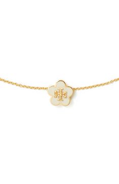 A flower-shaped logo medallion brings a pretty focal point for this delicate goldtone necklace. 16" length; 2" extender; 3/8" diameter pendant Goldtone plate/enamel Imported Enewton Necklace, Christmas List Items, Trendy Things, Tory Burch Necklace, Cute Necklaces, Pretty Jewelry Necklaces, Nice Jewelry, Chrismas Gifts, 2024 Christmas