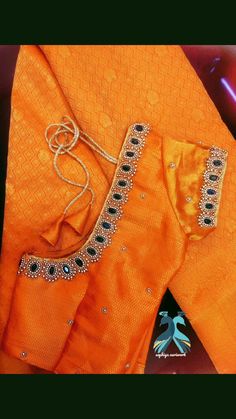 Orange Colour Blouse Aari Work, Different Aari Work Blouses, Easy Maggam Work Blouse Designs, Easy Maggam Work Designs, Simple Aari Back Neck Design, Latest Trendy Aari Work Blouse Design, Arri Work Blouse Designs Latest Simple, Aari Blouse Designs Latest Simple, Beads Work On Blouse Simple