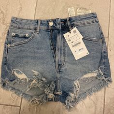 New With Tags! Size 2, Could Fit A 0. From Zara Zara Trendy Jean Shorts For Summer, Zara High Waist Bottoms For Beach, Zara High-waisted Jean Shorts For Summer, Zara High Waist Jean Shorts For Summer, Zara Denim Shorts For Summer, Trendy Zara Shorts For The Beach, Zara High Waist Casual Shorts, Trendy Zara Beach Shorts, Zara High-waisted Shorts For Summer