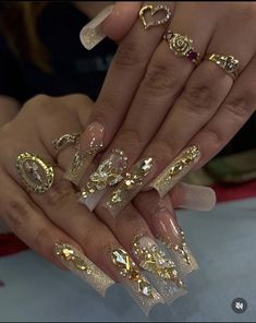 Ongles Bling Bling, Milky Nails, Gold Nail, Long Square Acrylic Nails, Unique Acrylic Nails, Bling Acrylic Nails