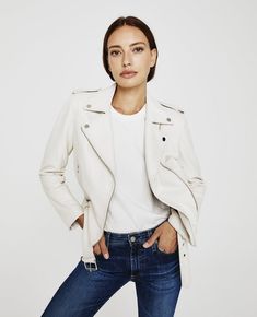 White Leather Jackets, Puffer Jackets Men, Ski Outfit For Women, Women Leather Jacket, Puffer Jacket Men, Ladies Short Jackets, Best Leather Jackets, Jean Jacket Outfits, High Fashion Women