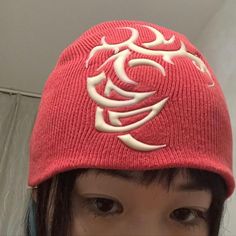 Red Vintage Aesthetic, Red Beanie, Cool Fits, Red Vintage, Cute Hats, Cool Hats, Dream Clothes, Vintage Aesthetic