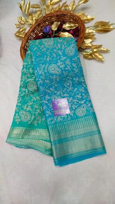 Netted Blouse Designs, Pure Chiffon Sarees, New Saree Blouse Designs, Cotton Saree Designs, Fancy Sarees Party Wear, Modern Saree, Indian Saree Blouses Designs, Simple Sarees, Half Saree Designs