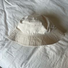 Nwt Cream Bucket Hat From Madewell. Runs True To Size (Size Small/Medium). In Perfect Condition Beige Bucket Hat For Everyday, Everyday Bucket Hat For Summer, Everyday Beige Brimmed Bucket Hat, Everyday Beige Bucket Hat With Short Brim, Beige Sun Hat, One Size Fits Most, Casual Beige Bucket Hat With Flat Brim, Beige Short Brim Bucket Hat For Everyday, Beige Sun Hat One Size Fits Most For Everyday, Everyday Summer Hats One Size