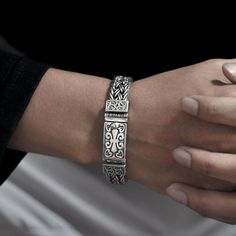 Men's Sterling Silver Fleur De Lis Wide Braided Bracelet Metal Type: 925 Sterling Silver Gender: For Men Style: Punk Width: 11 mm Thickness: 5 mm Length: 19 cm / 20 cm / 21 cm / 22 cm / 23 cm Weight: 68 g / 72 g / 74 g / 76 g / 78 g Bracelet Metal, Braided Bracelet, Style Punk, Bracelet For Men, Sterling Silver Mens, Braided Bracelets, Metal Bracelets, Gifts For Husband, Solid 925 Sterling Silver