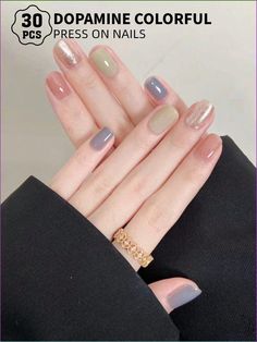 Multicolorido  Collar   Plantas Unhas coloridas Embellished Nail Shapes Square, Henna Nails, Squoval Nails, Asian Nails, Hello Nails, Subtle Nails, Simple Gel Nails, Casual Nails, Pretty Gel Nails