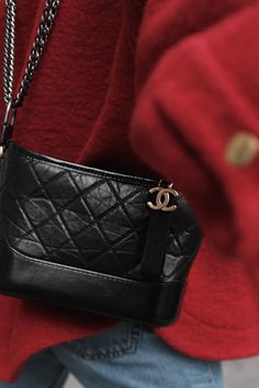 Chanel Gabrielle Bag Outfit, Chanel Gabrielle, Chanel Gabrielle Bag, Chanel Bag Outfit, Chanel Vintage, Gabrielle Chanel, Perfect Handbag, Chanel Black, Red Wool