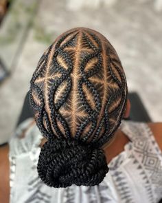 House Hair Salon, Cornrow Hairstyle, Feed In Braids Hairstyles, African Hair Braiding Styles, Box Braids Hairstyles For Black Women, Girls Natural Hairstyles, Trendy Hairstyle, Hair Twist Styles