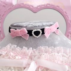 Black velvet pearl heart little baby pink bow choker necklace,  super cute day collar kawaii ♡ Measurement ♡ width 1cm ♡ Length 30 / 35 / 40 / 45 cm + 5cm tail Baby Pink Bow, Bow Choker, Day Collar, Pearl Heart, Velvet Lace, Lace Bows, Garters, Choker Necklaces, Pink Bow