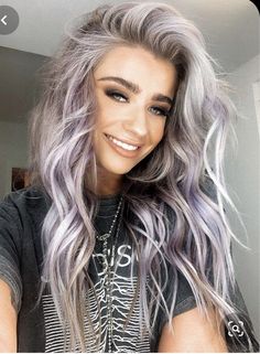 Look Grunge, 4c Hair, Pastel Hair, Long Hairstyles, Cool Hair Color, Grunge Hair, Grey Hair